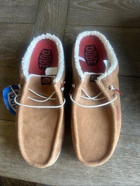 Hey Dude Men’s Tan Suede Slip-On Slippers with Faux-Fur Lining